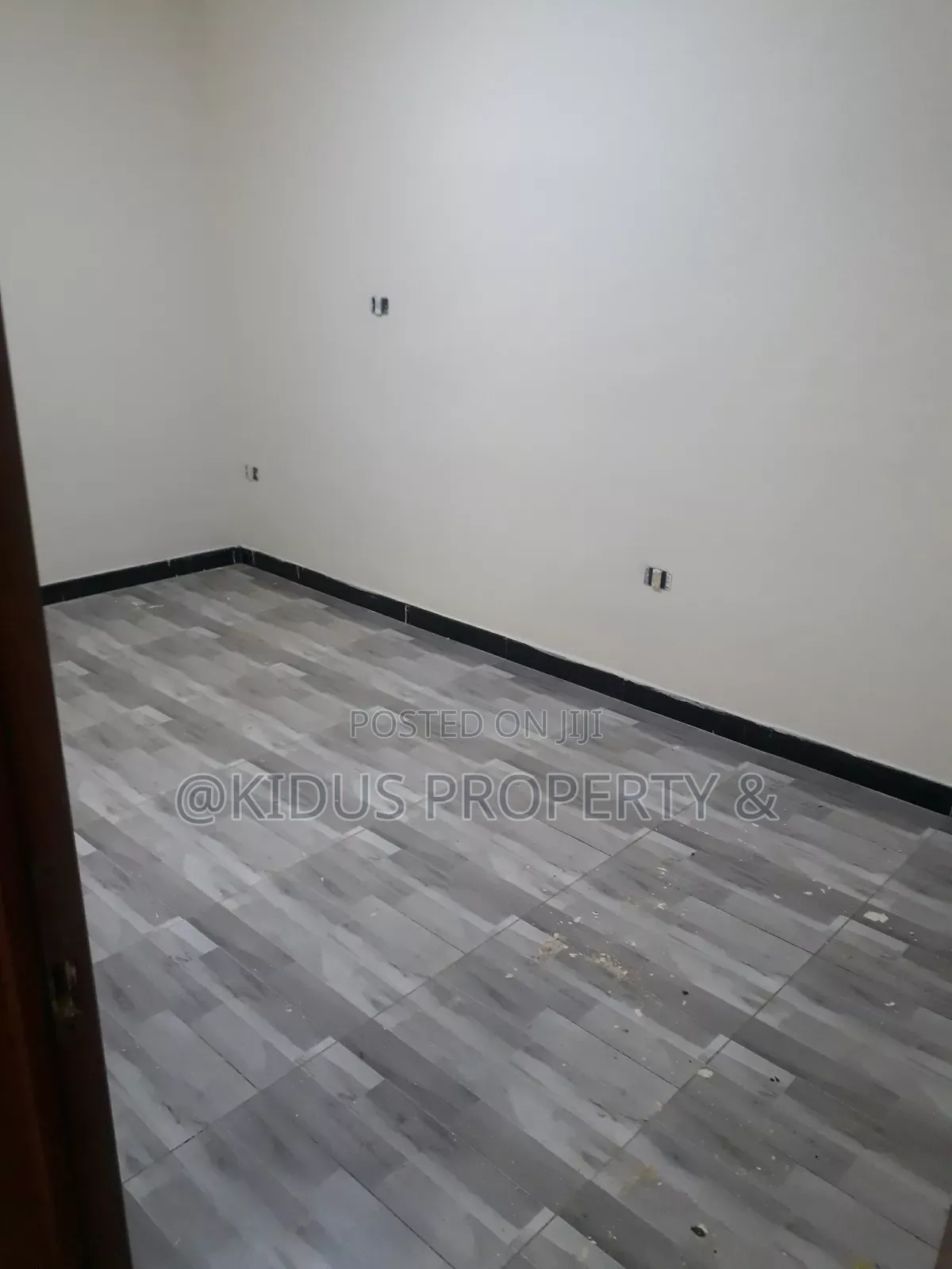 3bdrm Apartment in Nasswe Realstate, Nifas Silk-Lafto for rent