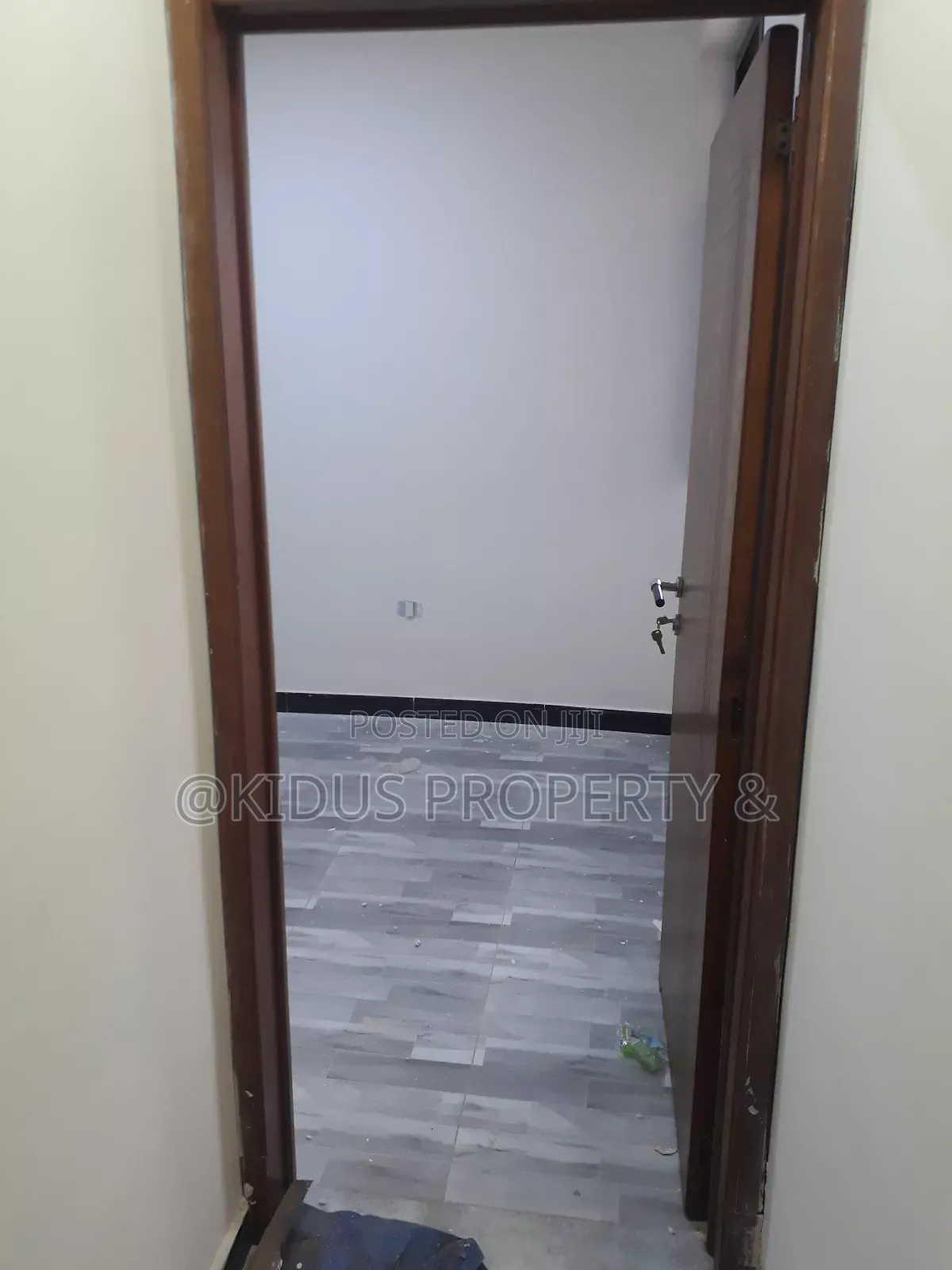 3bdrm Apartment in Nasswe Realstate, Nifas Silk-Lafto for rent