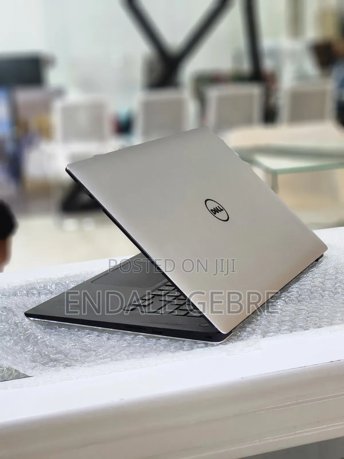 New Laptop Dell XPS 15 16GB Intel Core I7 SSD 512GB