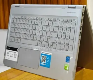 New Laptop HP Envy X360 8GB Intel Core I7 HDD 1T