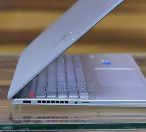 New Laptop Asus VivoBook 15 X505BA 16GB Intel Core I5 SSD 512GB