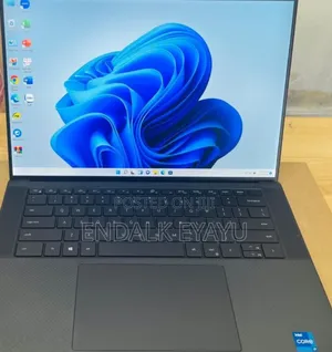 New Laptop Dell Precision 15 3520 32GB Intel Core I9 SSD 1T