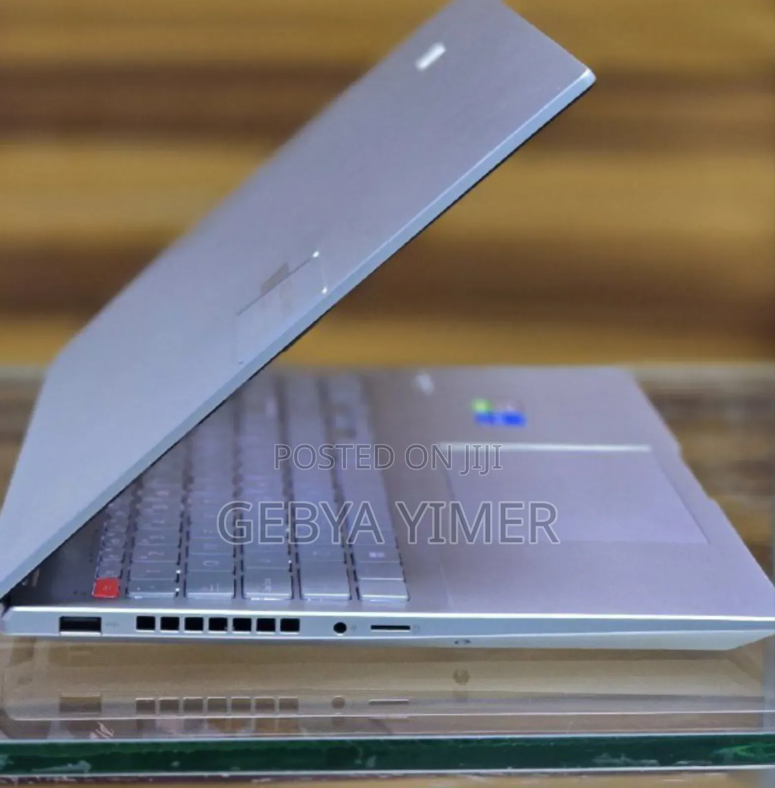 New Laptop Asus VivoBook 15 X505BA 16GB Intel Core I7 SSD 512GB