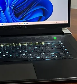 Photo - New Laptop Alienware M17x R2 16GB Intel Core I7 SSD 512GB