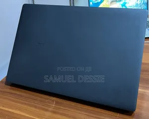 New Laptop 8GB Intel Core I5 SSD 512GB