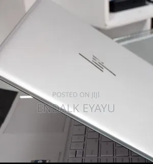 New Laptop HP Envy X360 8GB Intel Core I5 SSD 512GB