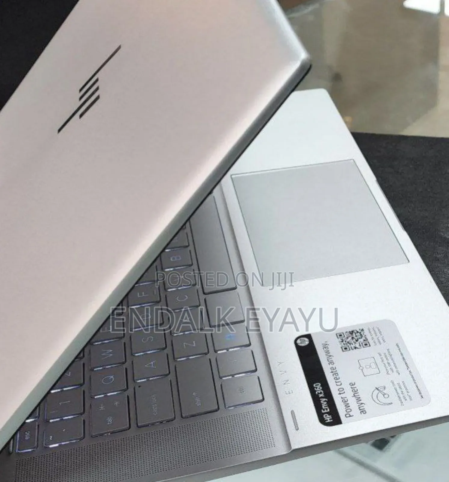 New Laptop HP Envy X360 8GB Intel Core I5 SSD 512GB