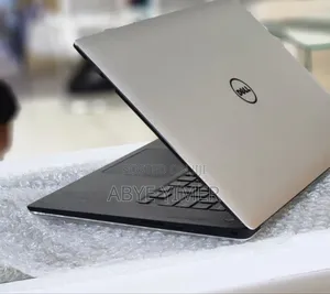 Photo - New Laptop Dell XPS 15 16GB Intel Core I7 SSD 512GB