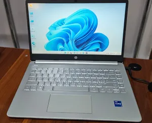 New Laptop HP Stream Notebook 8GB Intel Core I7 SSD 512GB