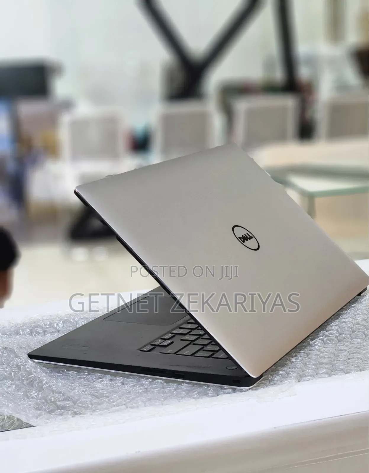 New Laptop Dell XPS 15 16GB Intel Core I7 SSD 512GB
