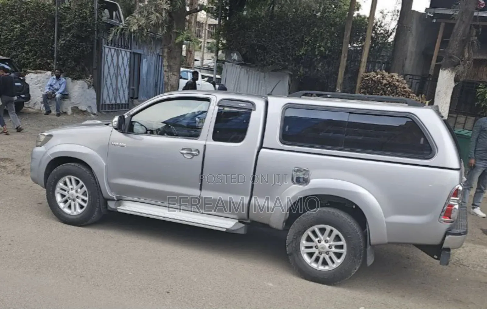 Toyota Hilux 2015 Silver