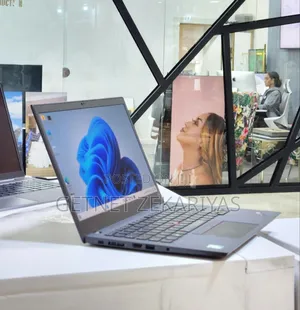 New Laptop Lenovo ThinkPad T14s G4 16GB Intel Core I7 SSD 512GB