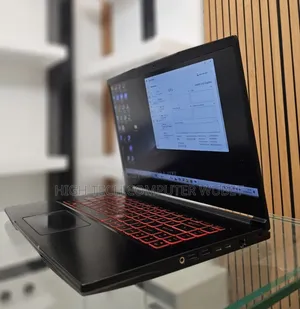 New Laptop MSI GF63 16GB Intel Core I7 SSD 512GB