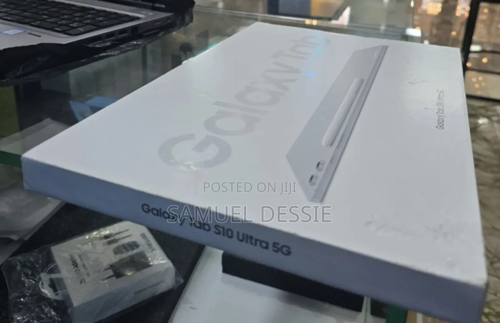 New Laptop Samsung 16GB SSD 256GB