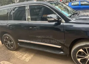 Toyota Land Cruiser 2014 Black