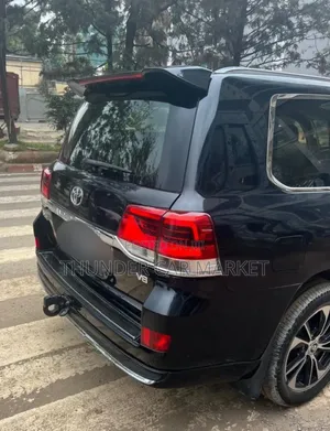 Toyota Land Cruiser 2014 Black