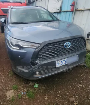 Photo - Toyota Corolla Cross Hybrid 2024 Blue