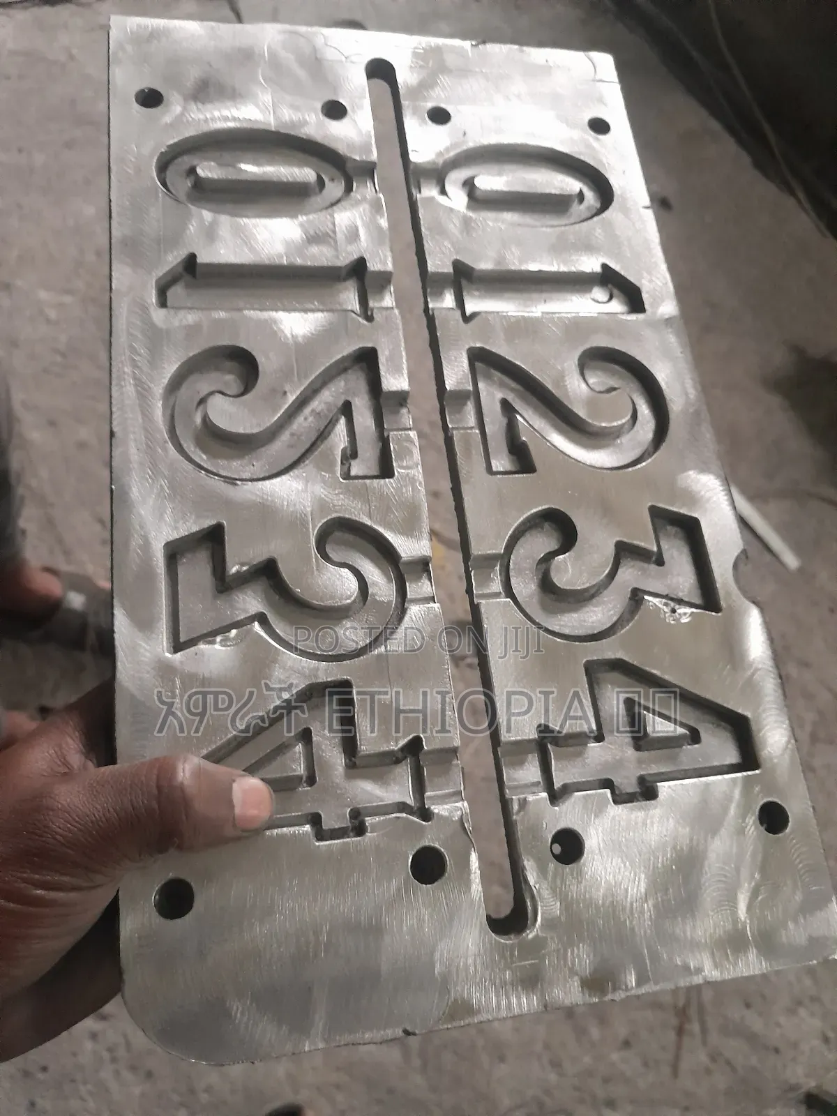 Number Candle Mold ( የቁጥር ሻማ ሞልድ)