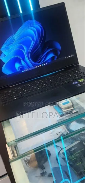 Photo - New Laptop HP Omen 15 16GB Intel Core I9 SSD 1T