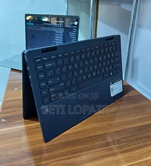 New Laptop HP Pavilion X360 8GB Intel Core I3 SSD 256GB