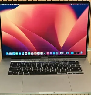 New Laptop Apple MacBook Pro 2019 16GB Intel Core I7 SSD 512GB