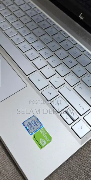 New Laptop HP Envy 13 8GB Intel Core I5 SSD 512GB