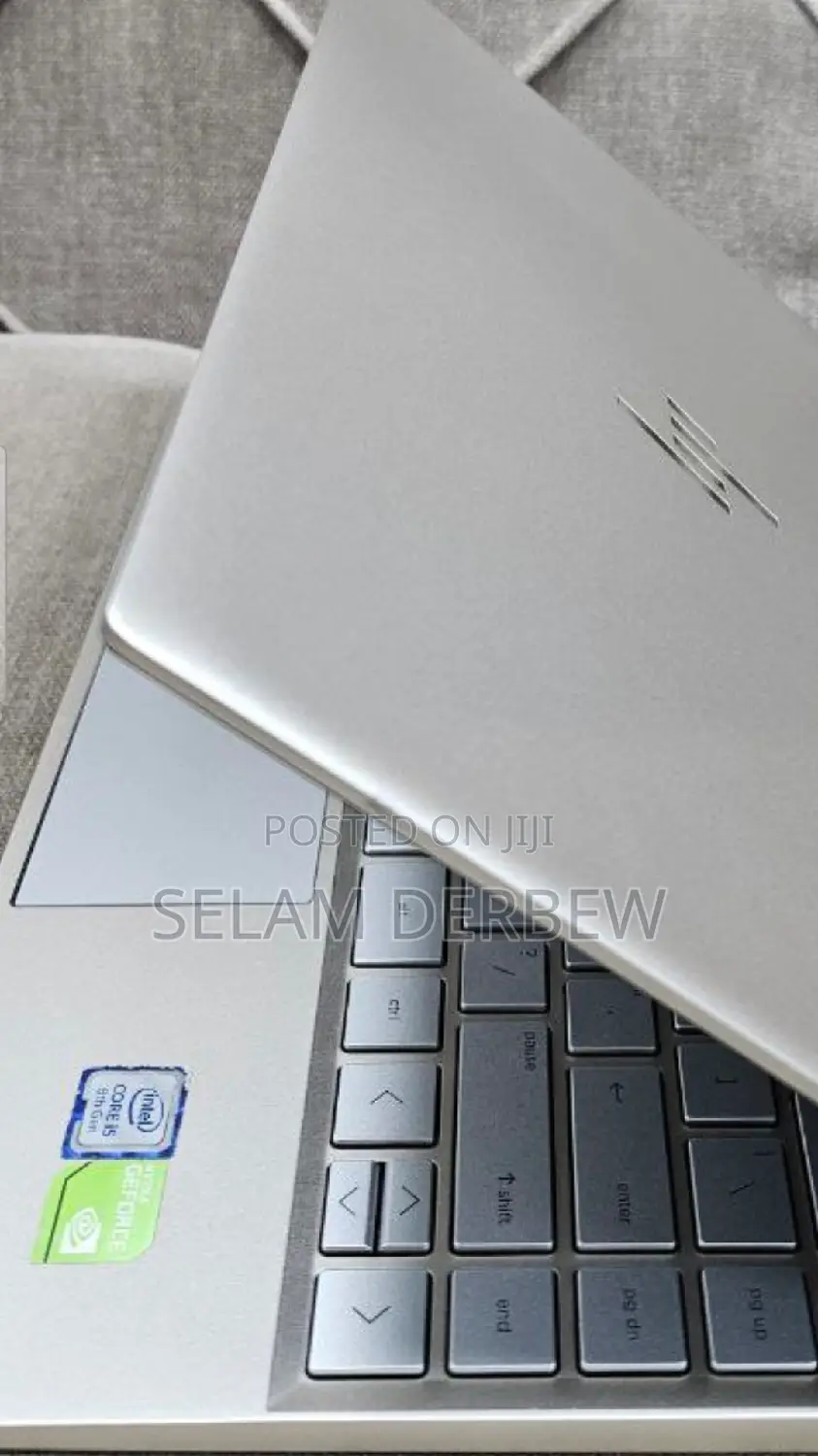 New Laptop HP Envy 13 8GB Intel Core I5 SSD 512GB