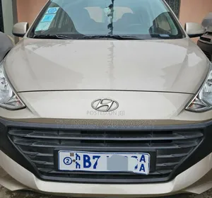 Photo - Hyundai Atos 2021 Gold