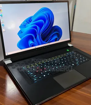 New Laptop Alienware Area-51m 16GB Intel Core I7 SSD 512GB