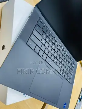 New Laptop Dell XPS 13 32GB Intel Core I9 SSD 512GB