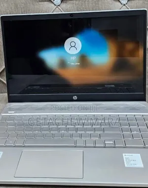 New Laptop HP Pavilion 15 8GB AMD Ryzen 5 SSD 1T