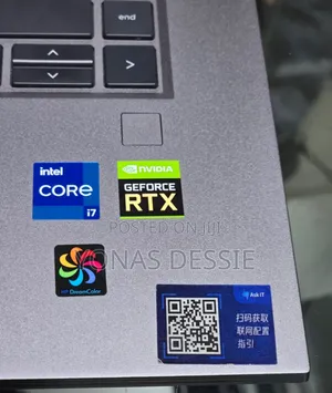 New Laptop HP ZBook Firefly G8 32GB Intel Core I7 SSD 1T