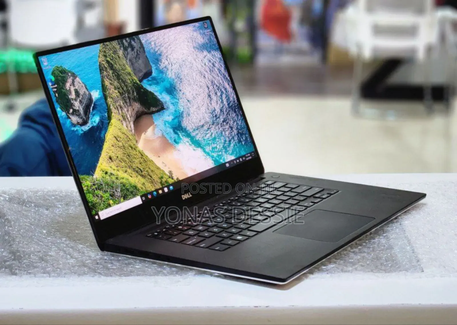 New Laptop Dell XPS 15 16GB Intel Core I7 SSD 512GB