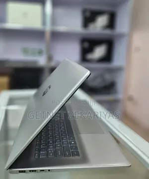 New Laptop HP Stream Notebook 16GB AMD Ryzen 5 SSD 512GB