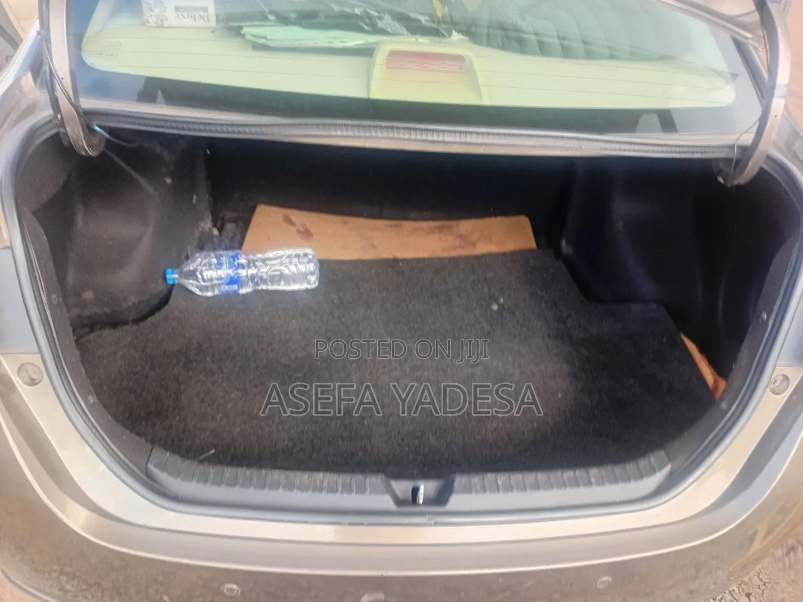 Toyota Yaris 2020 Gray