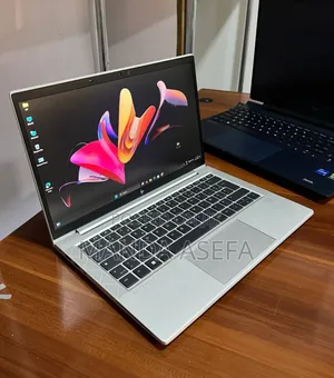 New Laptop HP EliteBook 830 G8 16GB AMD Ryzen 5 SSD 512GB