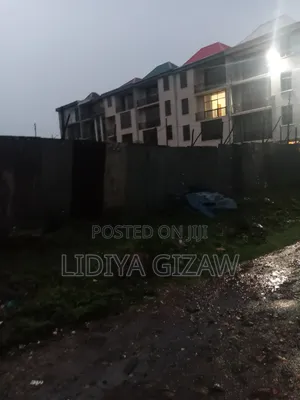 Furnished 1bdrm House in Akaky Kaliti for sale