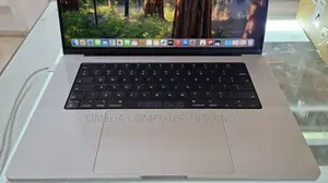 New Laptop Apple MacBook Pro 2021 M1 16GB Apple M1 SSD 1T