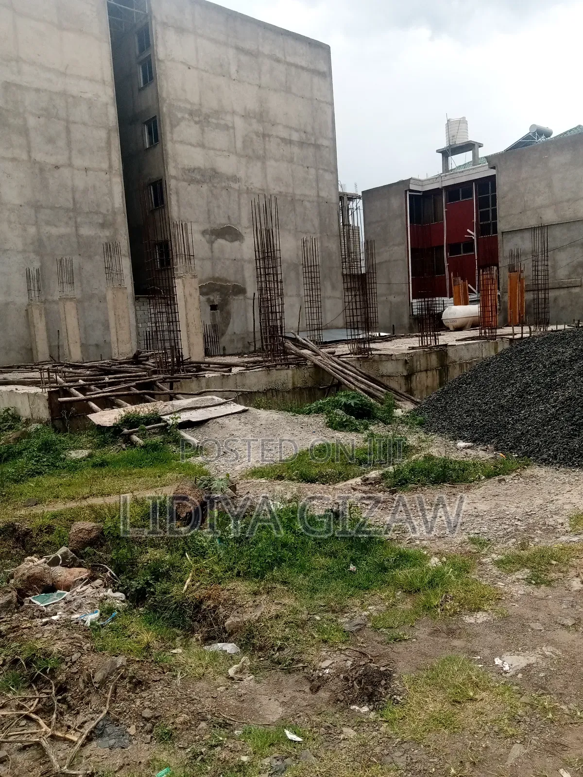 1bdrm Apartment in Akaky Kaliti for sale