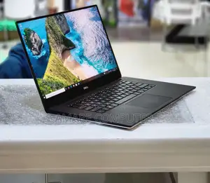 New Laptop Dell XPS 15 16GB Intel Core I7 SSD 512GB