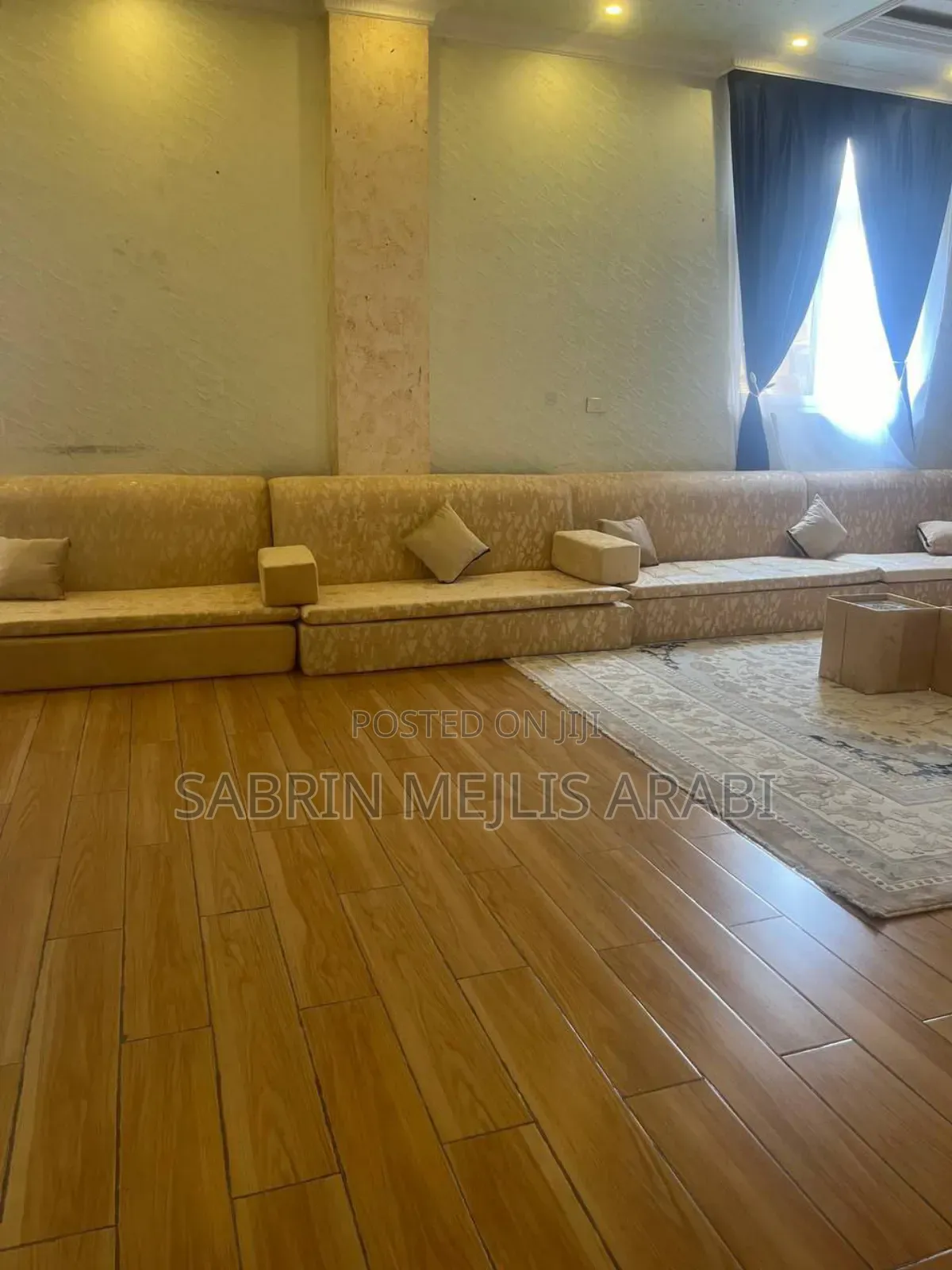 Sabrin Mejlis Arabi 30cm Thickness Bonded