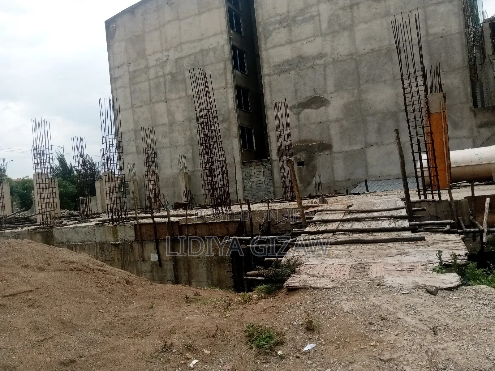 1bdrm Apartment in Akaky Kaliti for sale