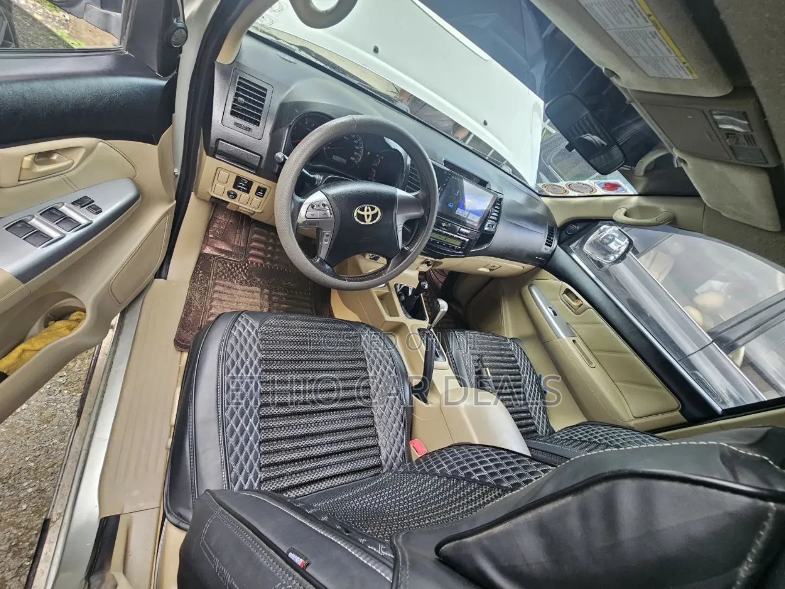 Toyota Hilux WORKMATE 2014 Silver