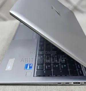 Photo - New Laptop HP ZBook Studio 32GB Intel Core I7 SSD 1T