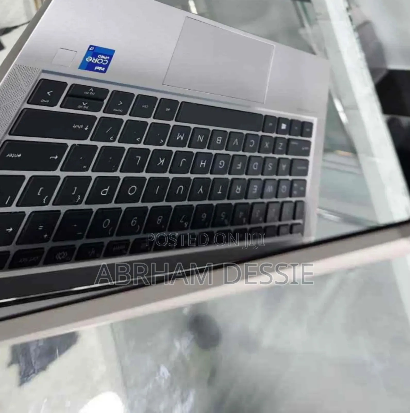 New Laptop HP EliteBook 840 G8 16GB Intel Core I7 SSD 512GB