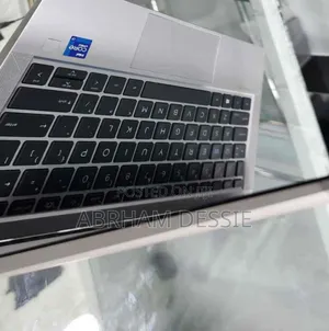 New Laptop HP EliteBook 840 G8 16GB Intel Core I7 SSD 512GB