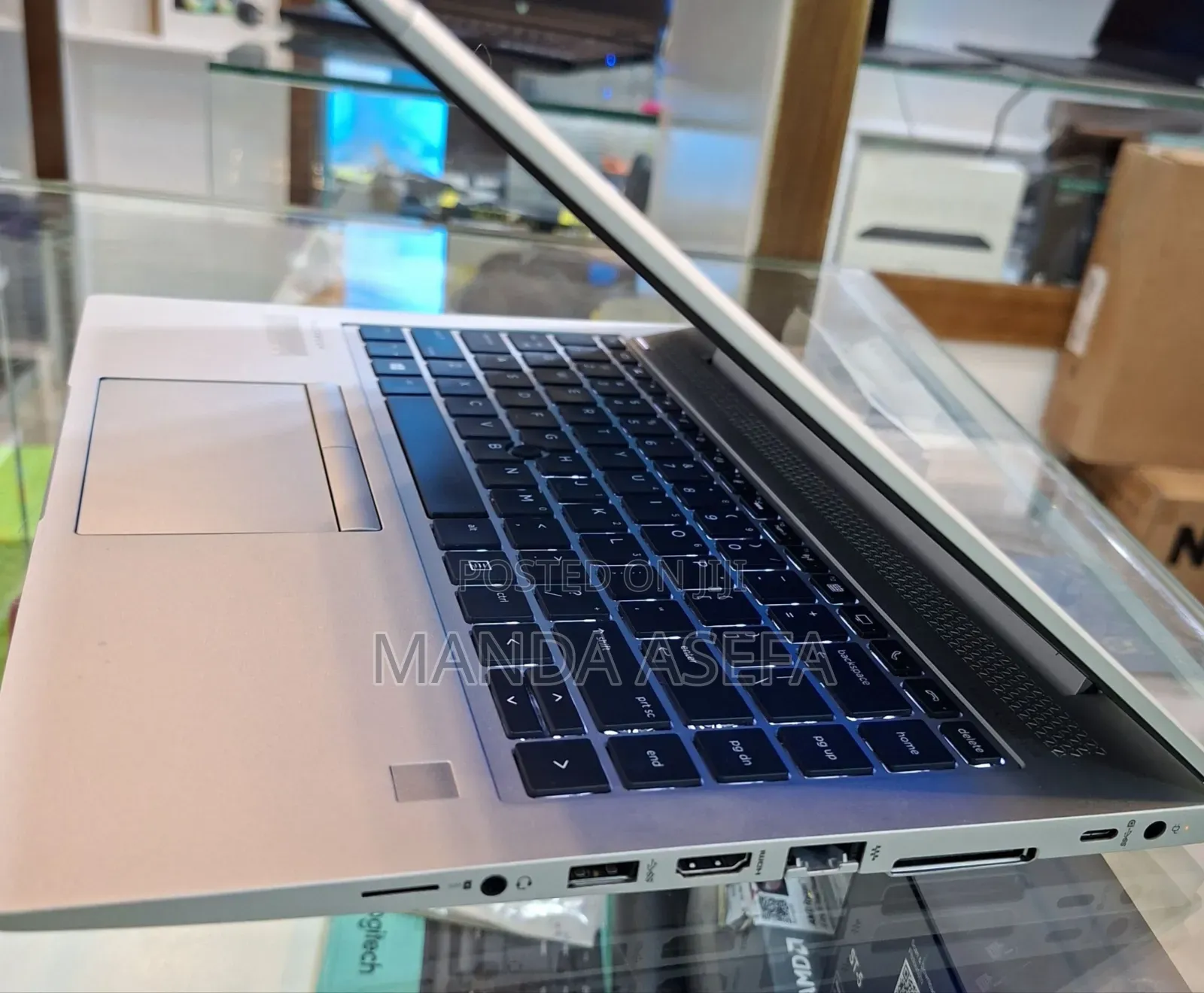 New Laptop HP EliteBook 840 G5 16GB AMD Ryzen 7 SSD 512GB