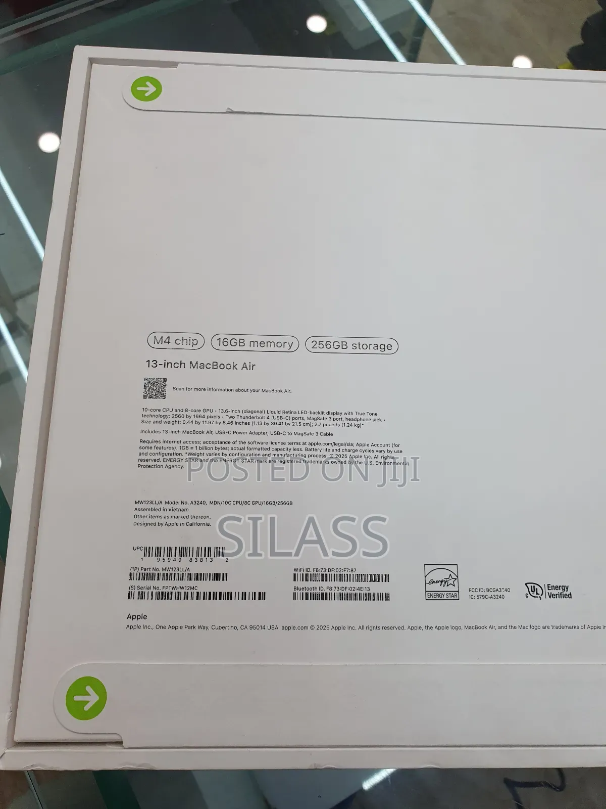 New Laptop Apple MacBook Air 2025 M4 13-Inch 16GB Apple M4 SSD 256GB