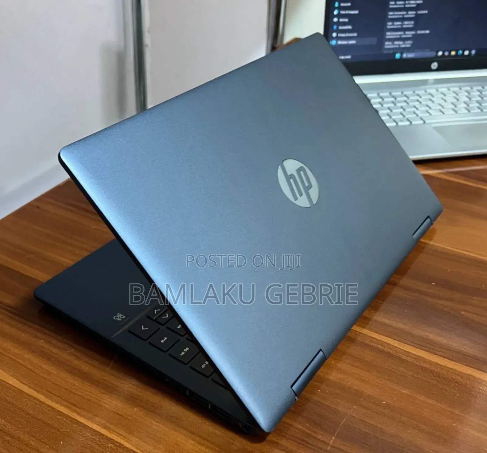 New Laptop HP Pavilion X360 8GB Intel Core I3 SSD 256GB