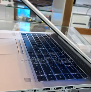 New Laptop HP EliteBook 840 G5 16GB AMD Ryzen 7 SSD 512GB